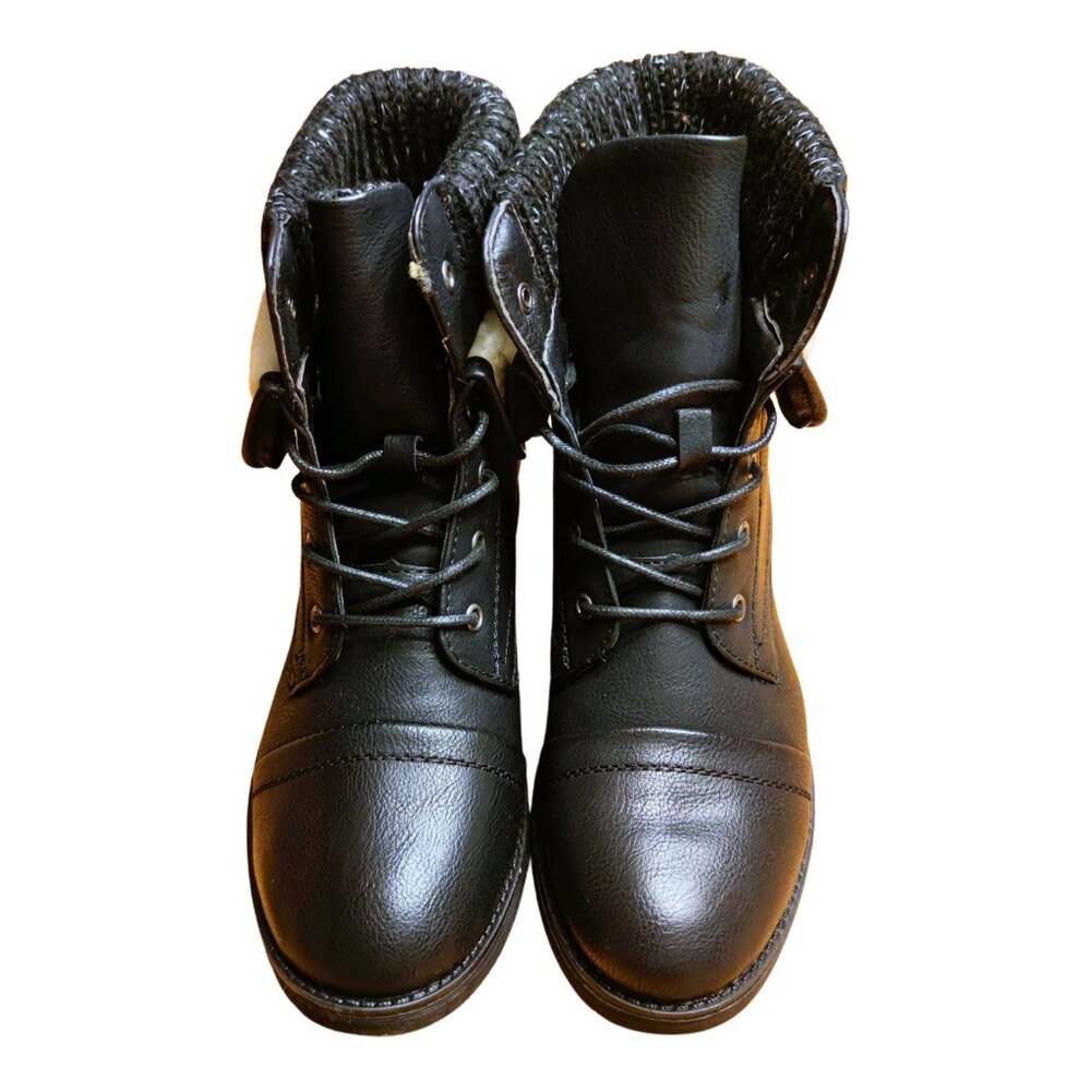 Moda Chics Womens Black Booties Size 8 MC19119
